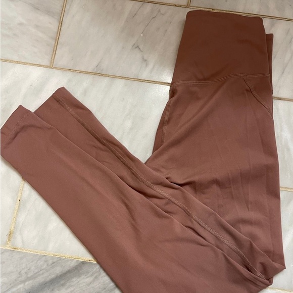 Girlfriend Collective Set - Picture 3 of 7